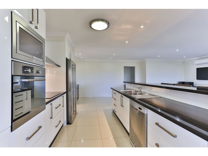 39 Gowrie-Birnam Road, Gowrie Junction QLD 4352