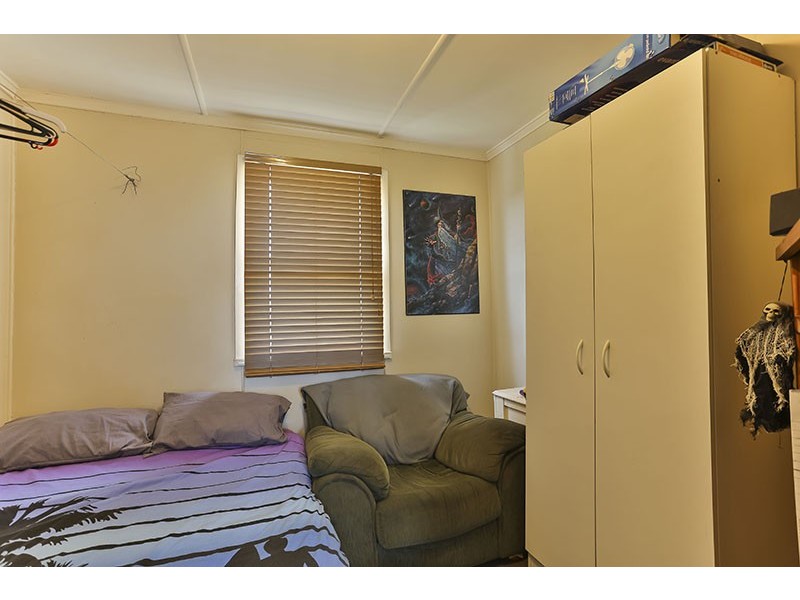 100 Mocatta Street, Goombungee QLD 4354
