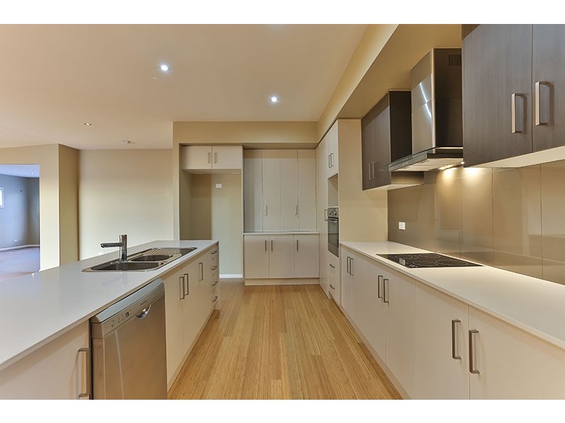 3 Alexander Avenue, Highfields QLD 4352