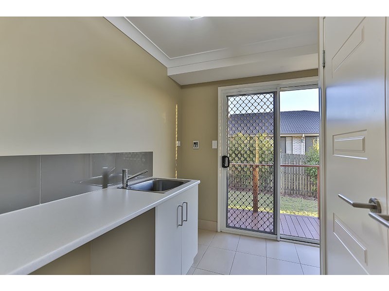 3 Alexander Avenue, Highfields QLD 4352