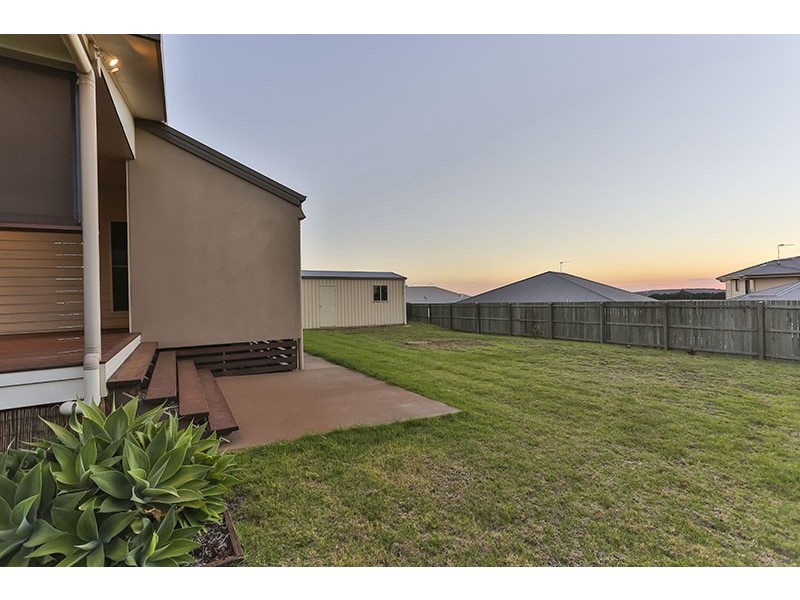 3 Alexander Avenue, Highfields QLD 4352