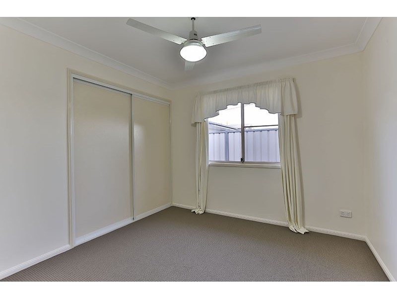 215 Nelson Street, Kearneys Spring QLD 4350