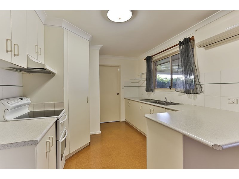 215 Nelson Street, Kearneys Spring QLD 4350