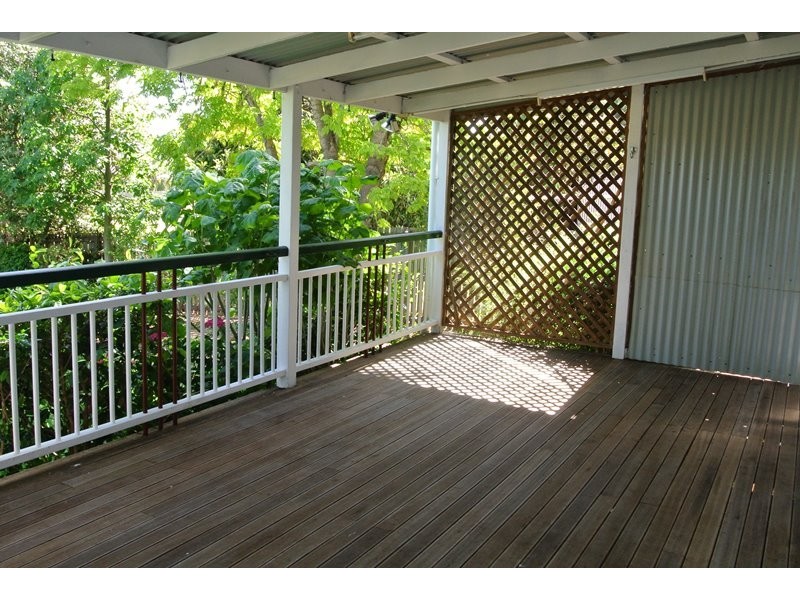 292 James Street, Harristown QLD 4350