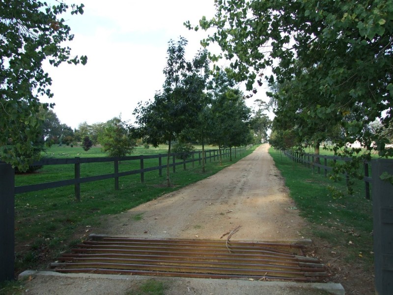 Drouin VIC 3818