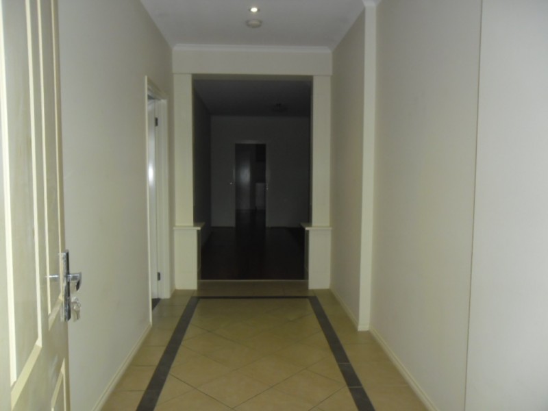 104 ROYAL TERRACE, Craigieburn VIC 3064