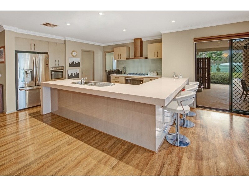 70 Arcadia Avenue, Mickleham VIC 3064
