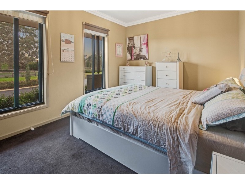 70 Arcadia Avenue, Mickleham VIC 3064