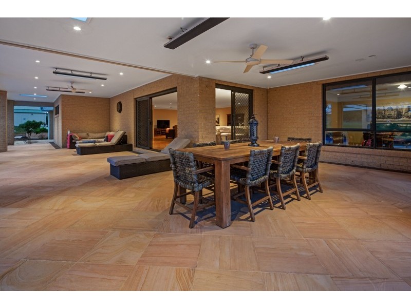 70 Arcadia Avenue, Mickleham VIC 3064