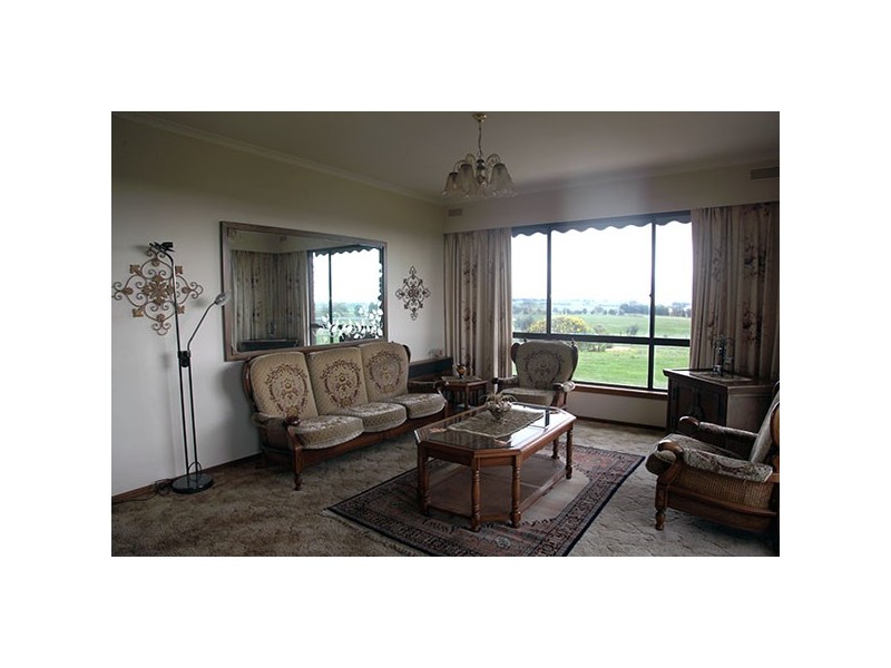 5985 Princess Highway, Irrewarra VIC 3249