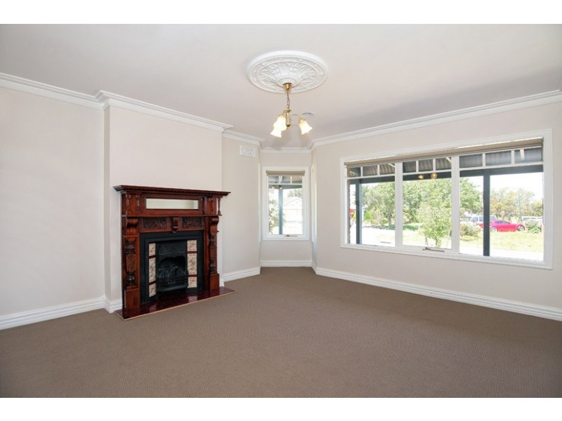 7 Herring Court, Roxburgh Park VIC 3064