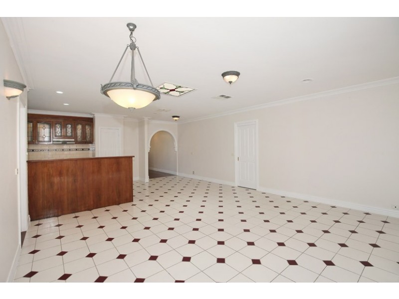 7 Herring Court, Roxburgh Park VIC 3064