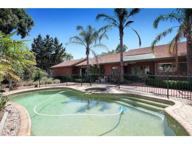 5 Airdrie Mews, Greenvale VIC 3059