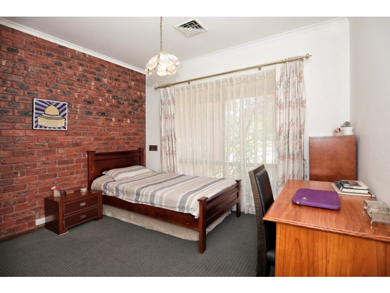 5 Airdrie Mews, Greenvale VIC 3059