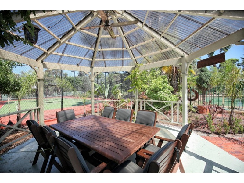 5 Airdrie Mews, Greenvale VIC 3059