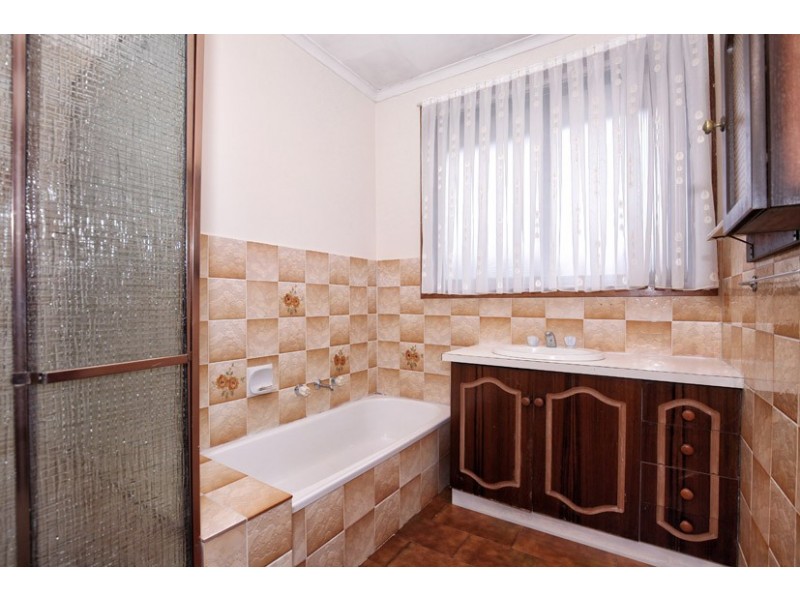 2 Augusta Avenue, Campbellfield VIC 3061