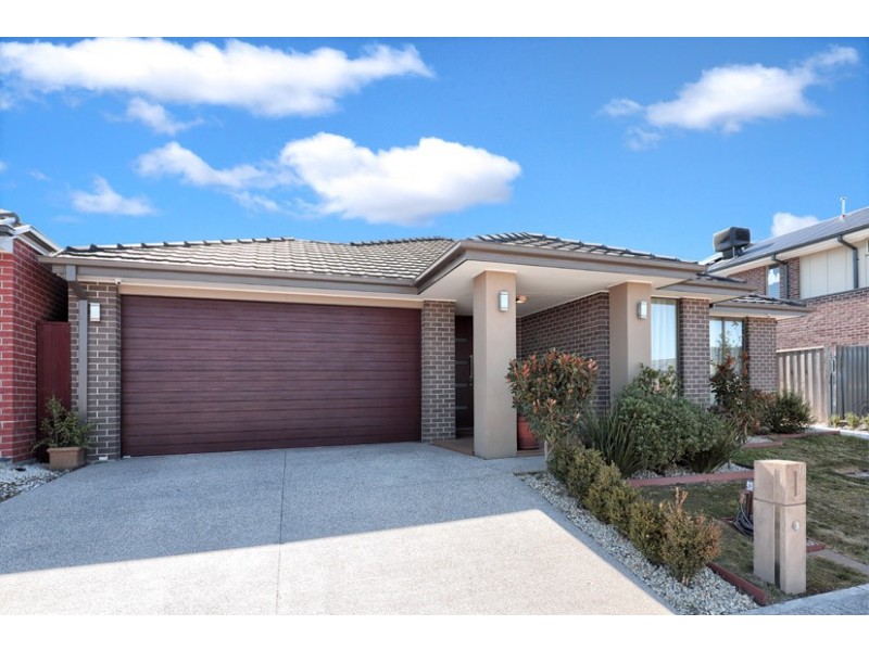 10 Jasper Grove, Greenvale VIC 3059