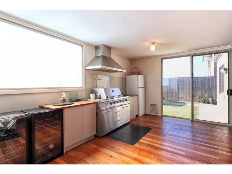 10 Jasper Grove, Greenvale VIC 3059