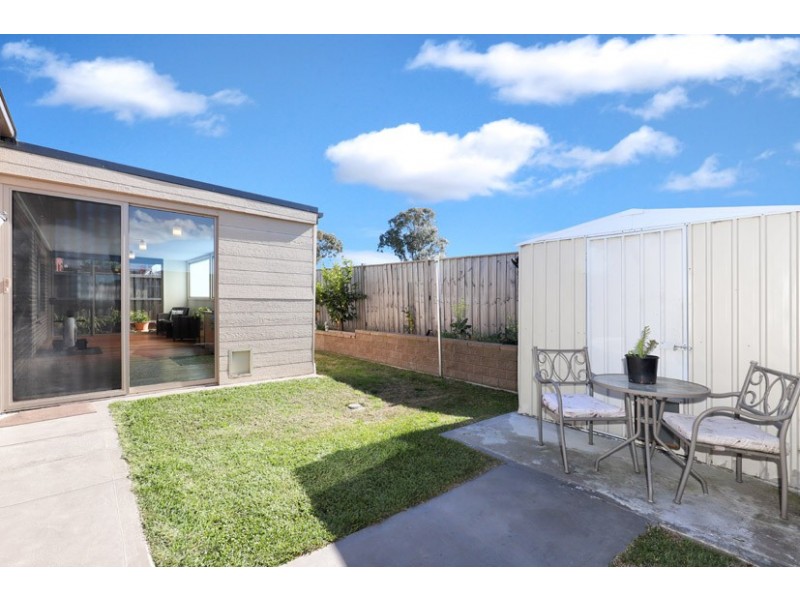 10 Jasper Grove, Greenvale VIC 3059