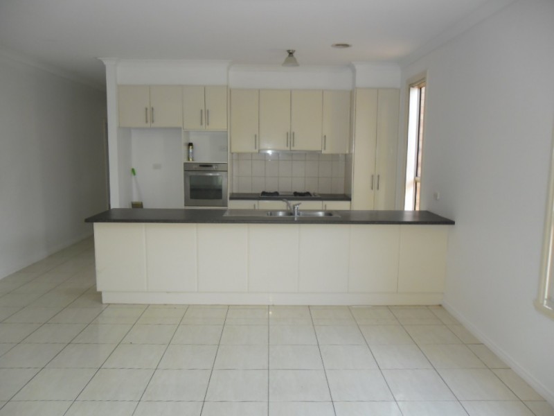 10 Eades Way, Craigieburn VIC 3064