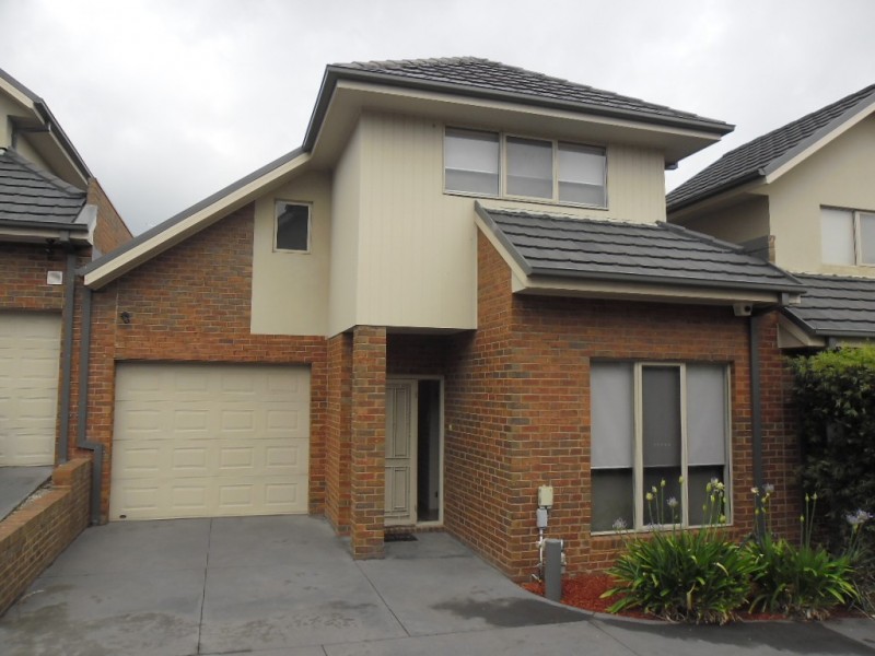 11 26 HILLCREST DRIVE, Westmeadows VIC 3049