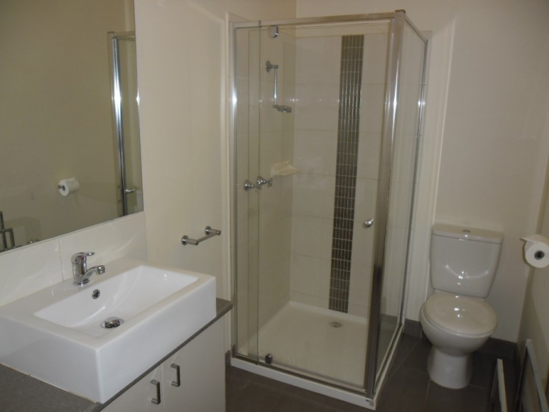 11 26 HILLCREST DRIVE, Westmeadows VIC 3049