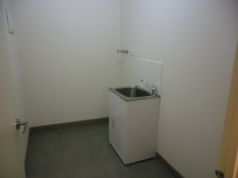 11 26 HILLCREST DRIVE, Westmeadows VIC 3049