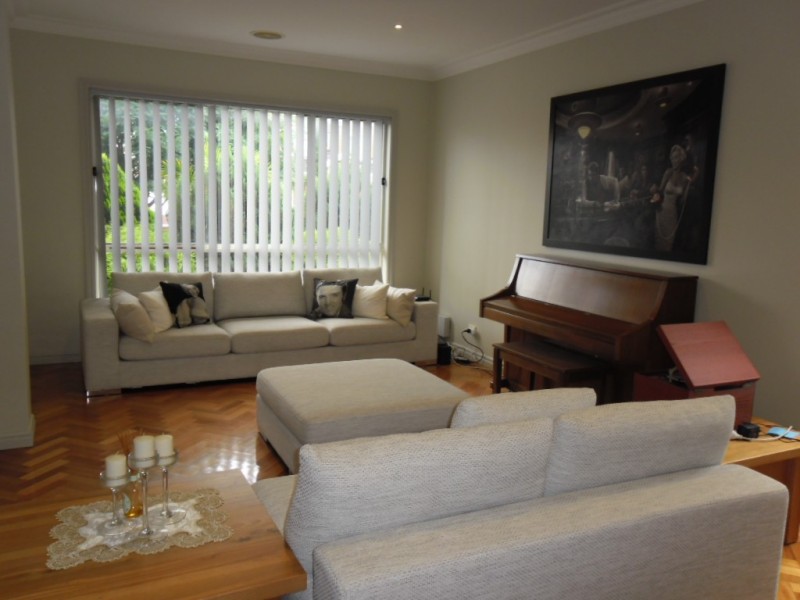 4 Alder Court, Gowanbrae VIC 3043