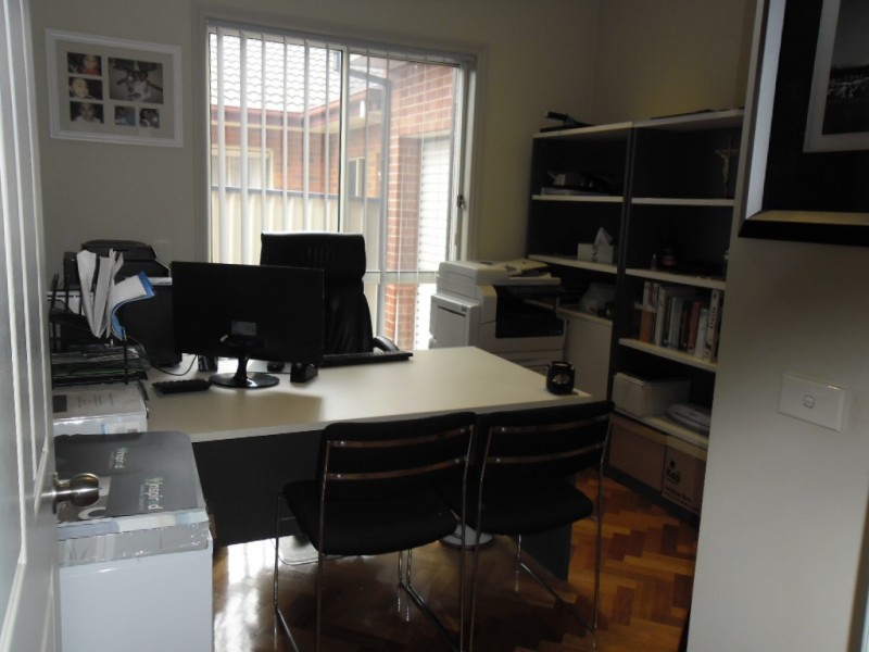 4 Alder Court, Gowanbrae VIC 3043