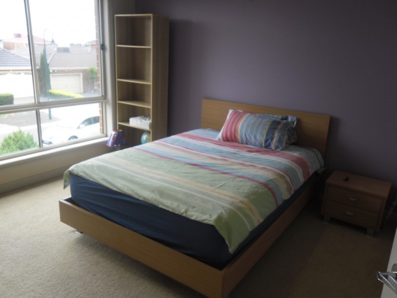 4 Alder Court, Gowanbrae VIC 3043