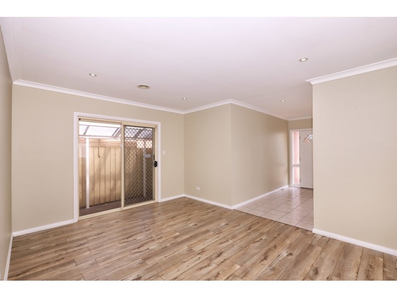 10 Mladen Court, Coolaroo VIC 3048