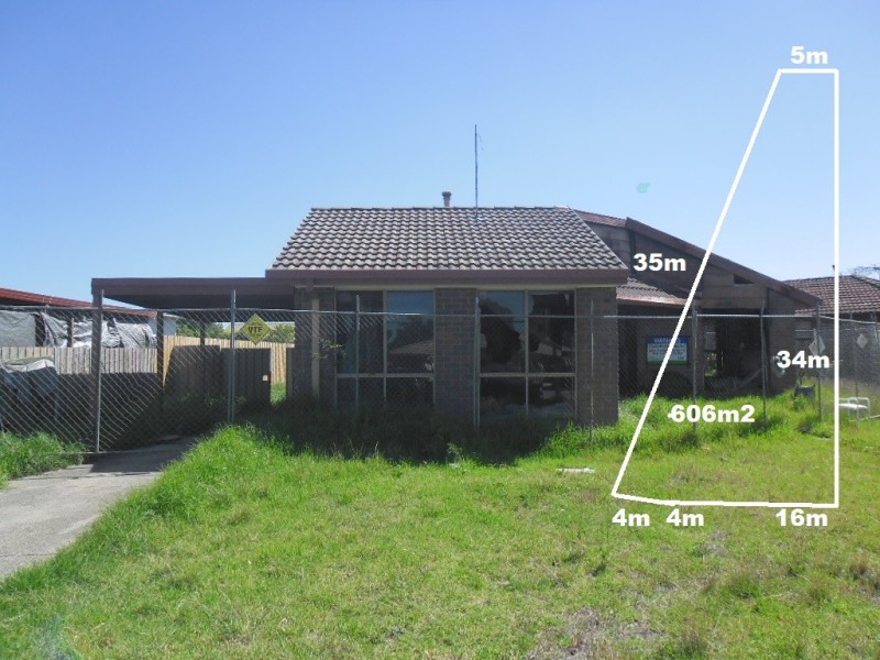 27 Gabrielle Crescent, Gladstone Park VIC 3043