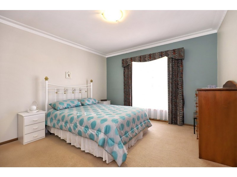 102 Greenvale Drive, Greenvale VIC 3059