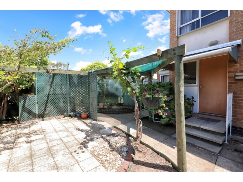 7 Rodwell Place, Gladstone Park VIC 3043