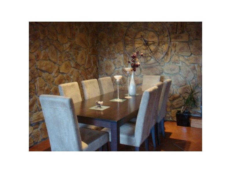 14 Handsworth Crescent, Tullamarine VIC 3043