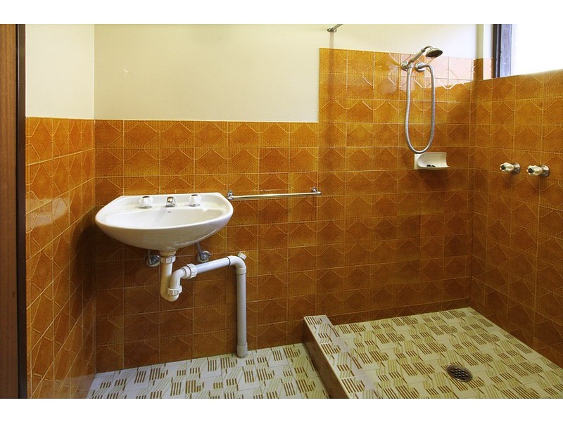 64 Bamford Avenue, Westmeadows VIC 3049