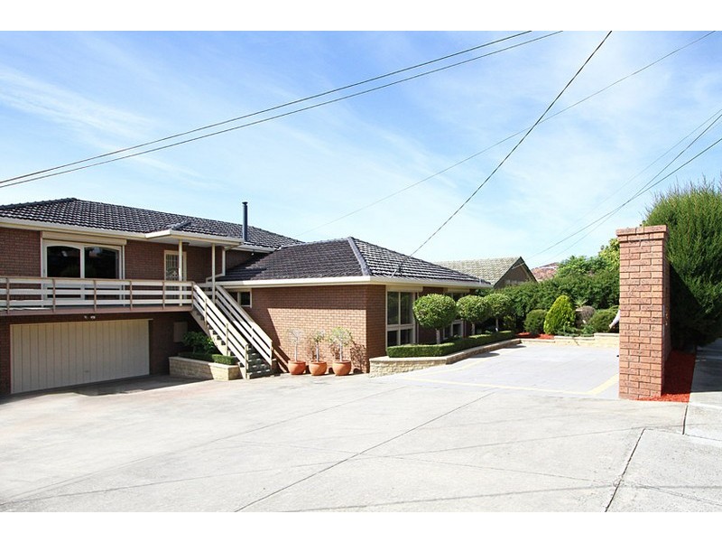 64 Bamford Avenue, Westmeadows VIC 3049