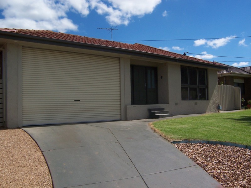 9 Copeland Road, Westmeadows VIC 3049