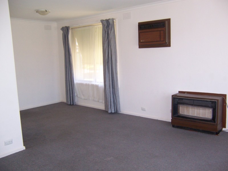 5 Harcourt Crescent, Gladstone Park VIC 3043