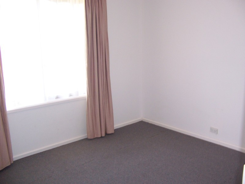 5 Harcourt Crescent, Gladstone Park VIC 3043