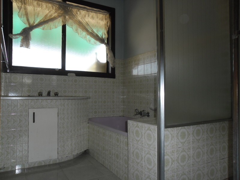 11 Payne Street, Gladstone Park VIC 3043