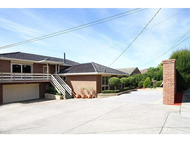 64 Bamford Avenue, Westmeadows VIC 3049