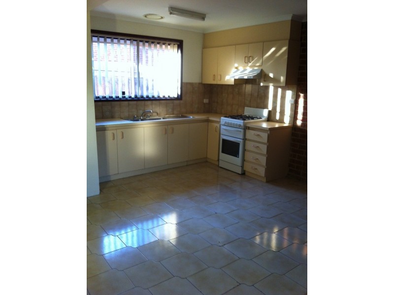 8/366 Melrose Drive, Tullamarine VIC 3043