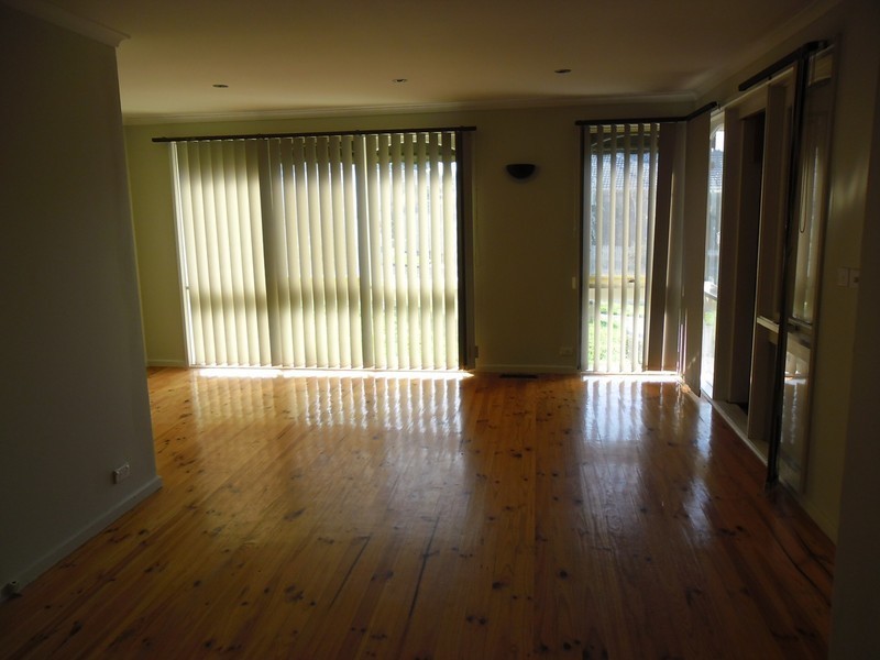 20 Beresford Crescent, Gladstone Park VIC 3043