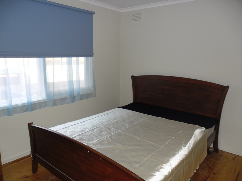 20 Beresford Crescent, Gladstone Park VIC 3043