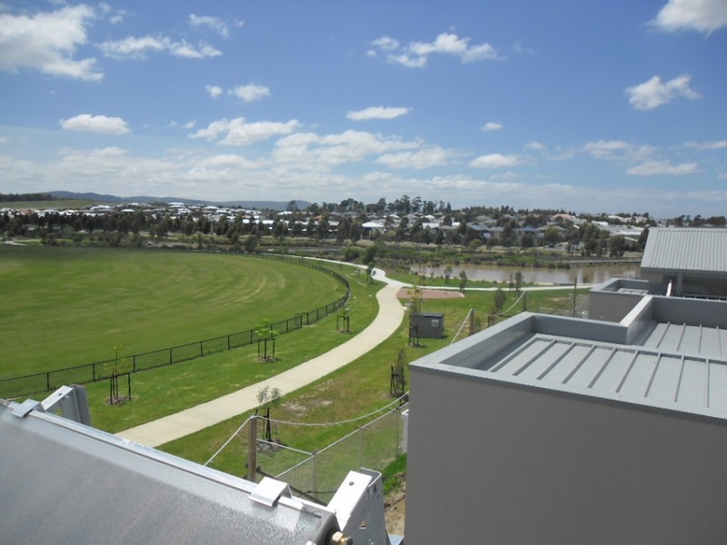 4/20 Painted Hills Drive, Doreen VIC 3754