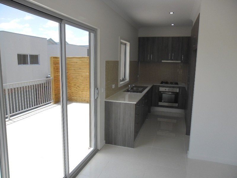 3/20 Painted Hills Drive, Doreen VIC 3754