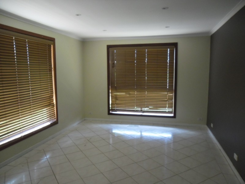 1443 Pascoe Vale Road, Meadow Heights VIC 3048
