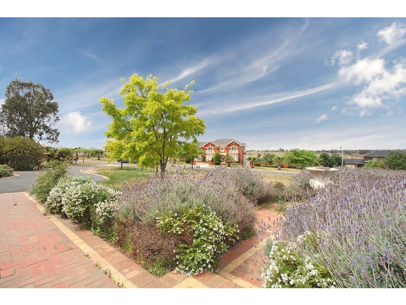 91 NORMANBY DRIVE, Greenvale VIC 3059