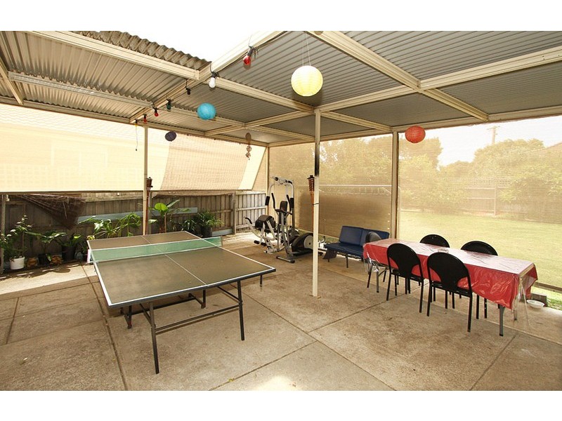 20 Haig Place, Attwood VIC 3049